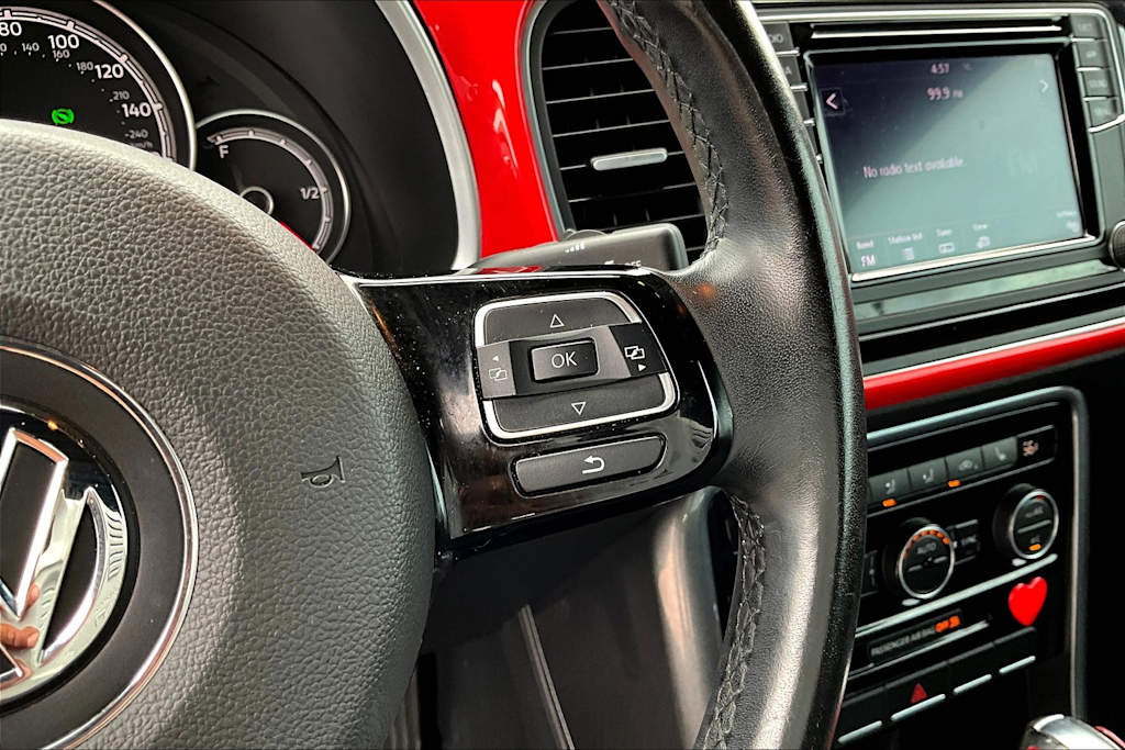 Thumbnail: 2019 Volkswagen Beetle - 25