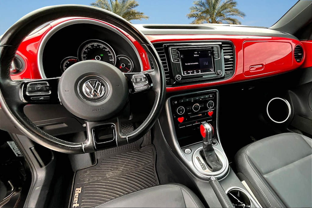 Thumbnail: 2019 Volkswagen Beetle - 10