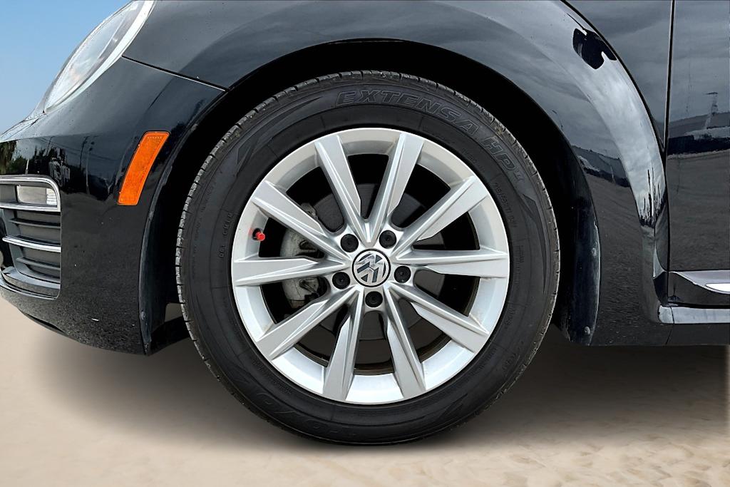 Thumbnail: 2019 Volkswagen Beetle - 8