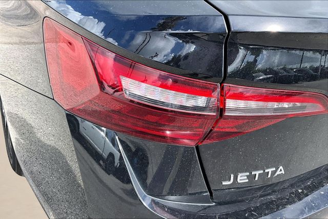 Thumbnail: 2024 Volkswagen Jetta - 21