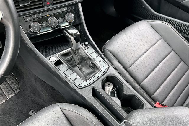 Thumbnail: 2024 Volkswagen Jetta - 16