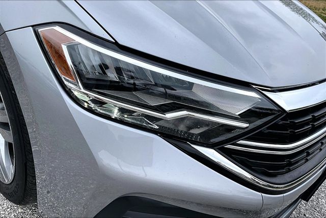 Thumbnail: 2024 Volkswagen Jetta - 28