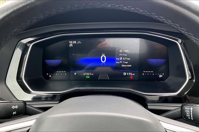 Thumbnail: 2024 Volkswagen Jetta - 17