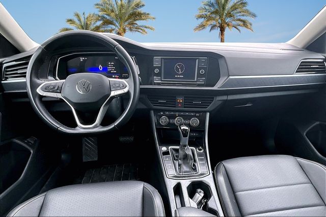 Thumbnail: 2024 Volkswagen Jetta - 9