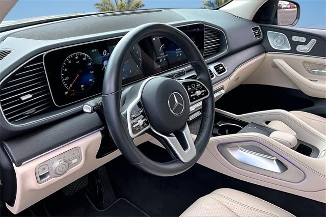 Thumbnail: 2021 Mercedes-Benz GLE - 2