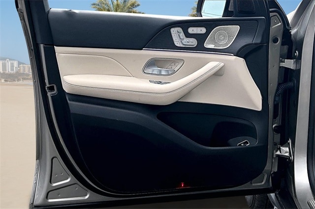 Thumbnail: 2021 Mercedes-Benz GLE - 26