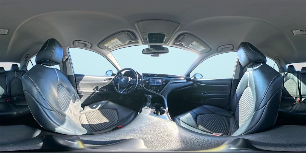 Thumbnail: 2019 Toyota Camry - 31