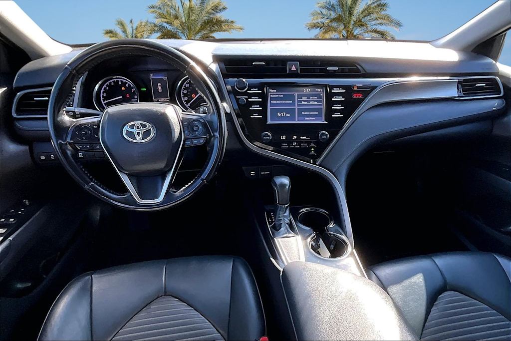 Thumbnail: 2019 Toyota Camry - 10