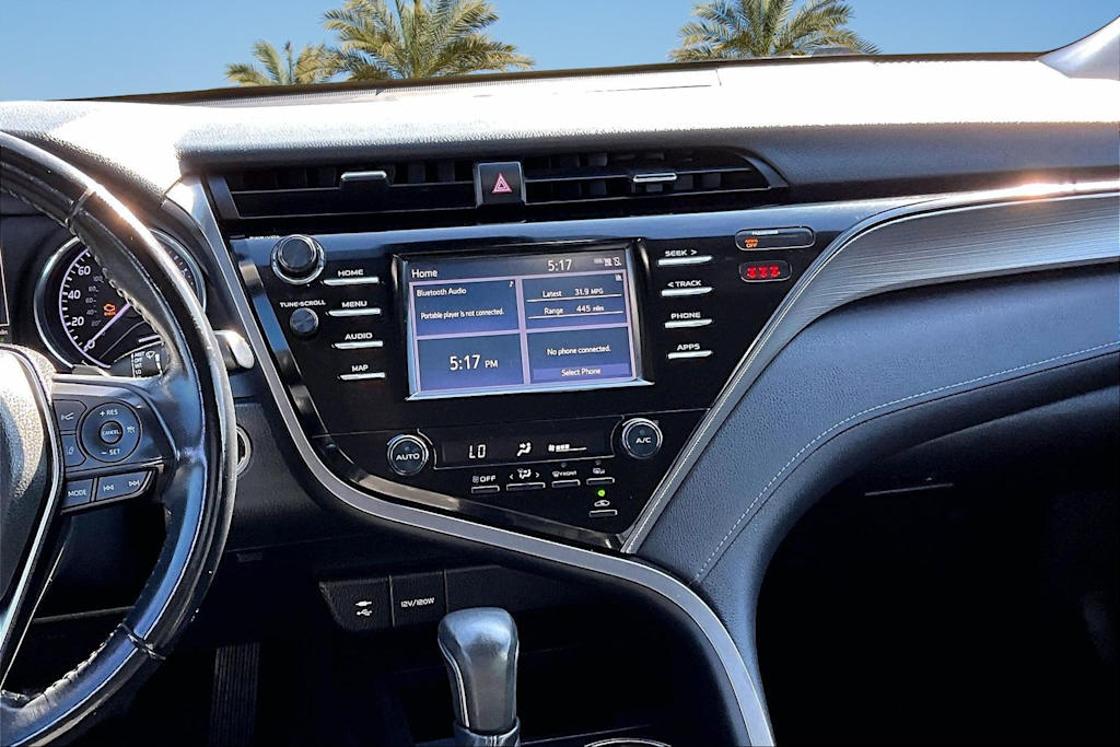 Thumbnail: 2019 Toyota Camry - 15