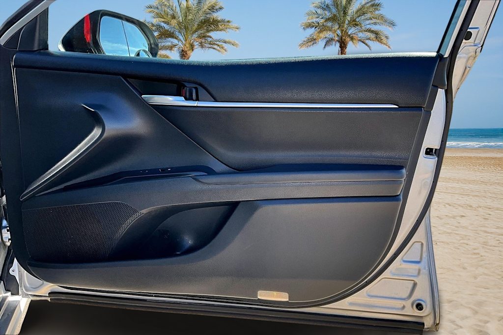 Thumbnail: 2019 Toyota Camry - 27