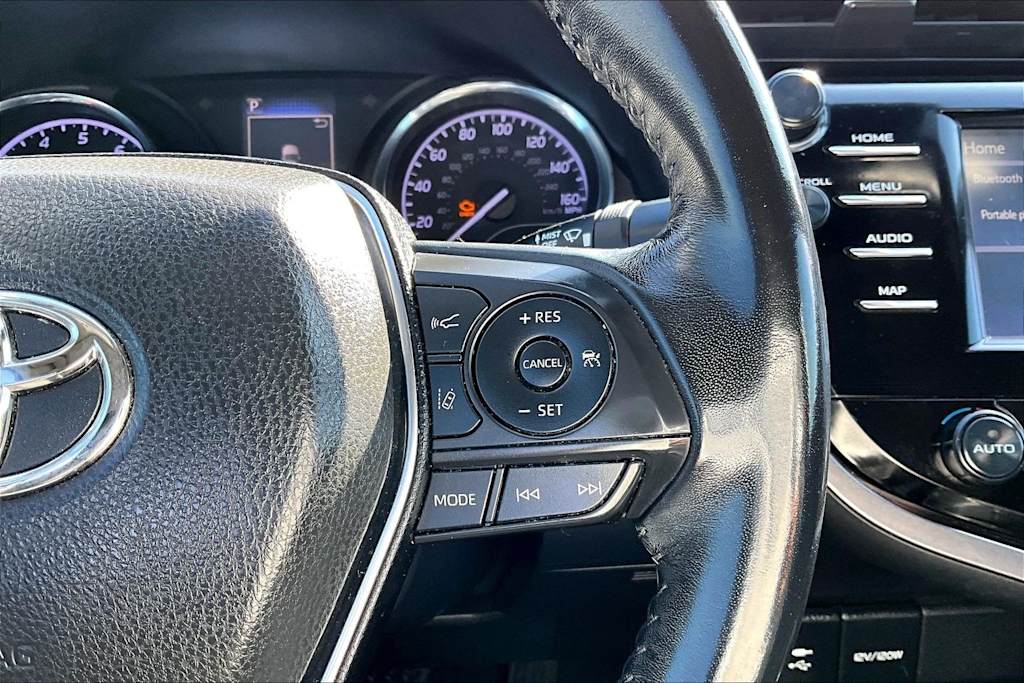 Thumbnail: 2019 Toyota Camry - 24