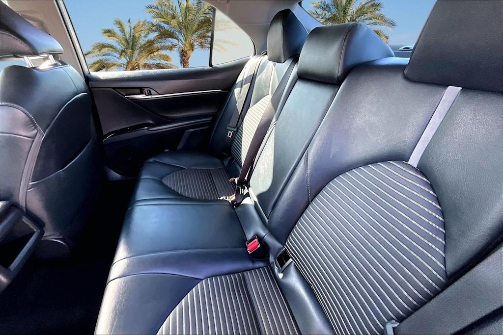 Thumbnail: 2019 Toyota Camry - 19