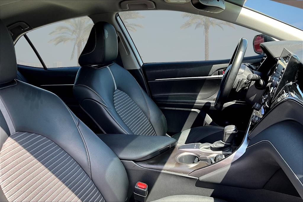 Thumbnail: 2023 Toyota Camry - 12
