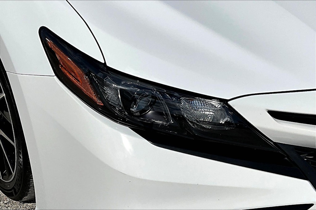 Thumbnail: 2023 Toyota Camry - 30