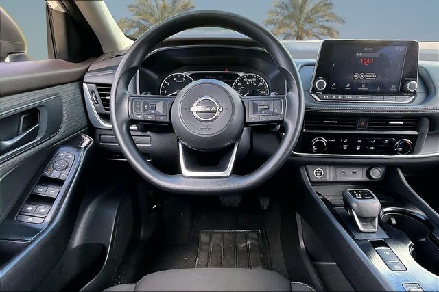 Thumbnail: 2023 Nissan Rogue - 13