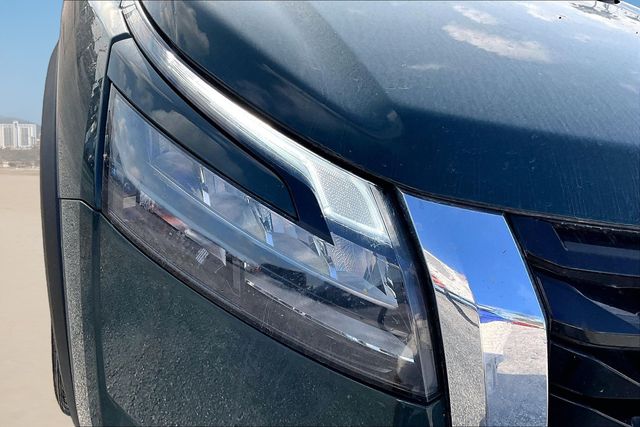 Thumbnail: 2025 Nissan Pathfinder - 20