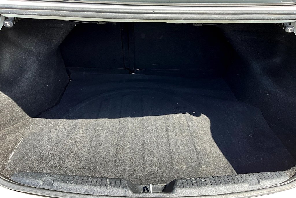 Thumbnail: 2016 Hyundai Elantra - 17