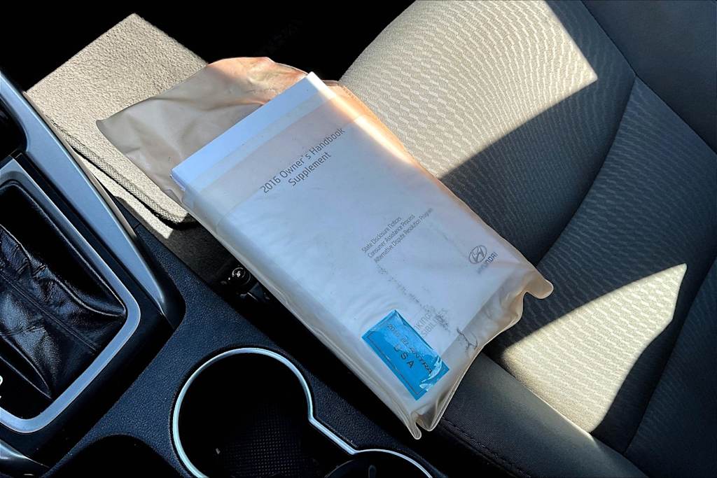 Thumbnail: 2016 Hyundai Elantra - 20