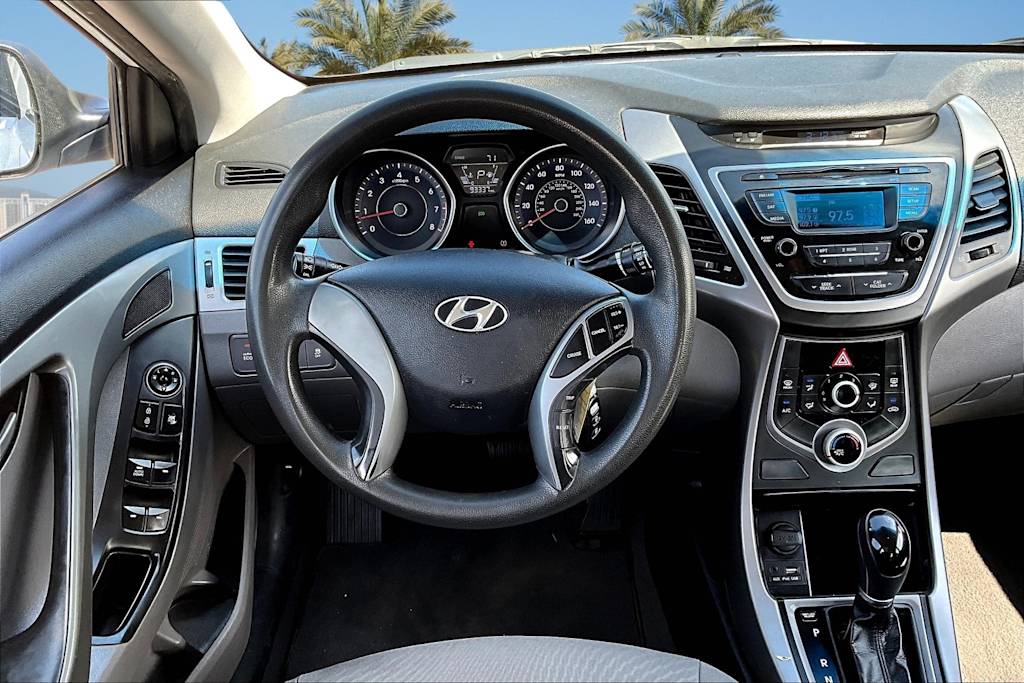Thumbnail: 2016 Hyundai Elantra - 13