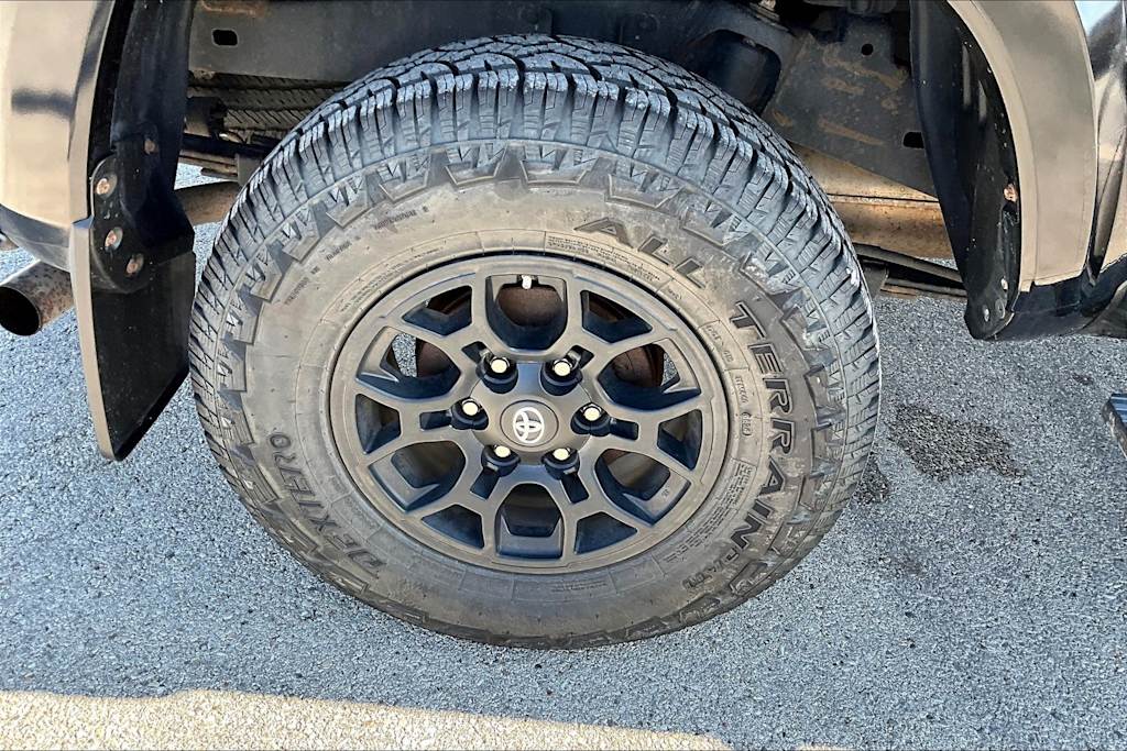 Thumbnail: 2021 Toyota Tacoma - 35