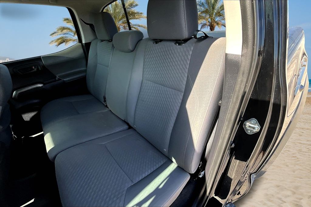 Thumbnail: 2021 Toyota Tacoma - 19