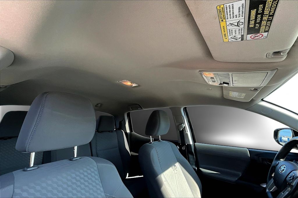 Thumbnail: 2021 Toyota Tacoma - 30