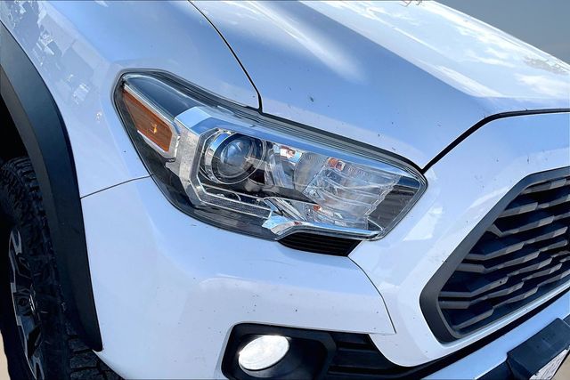 Thumbnail: 2020 Toyota Tacoma - 20