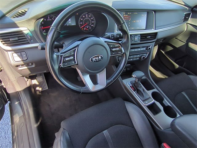 2020 Kia Optima S 2
