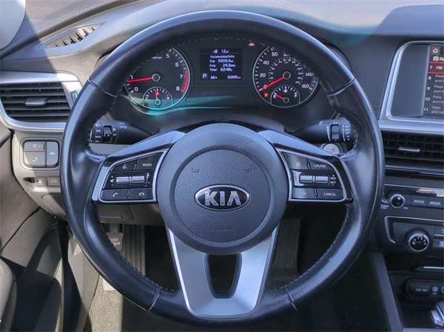 2020 Kia Optima S 14
