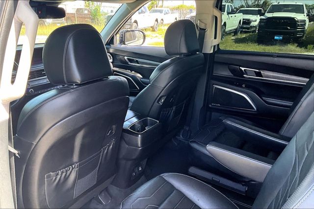 Thumbnail: 2022 Kia Telluride - 13
