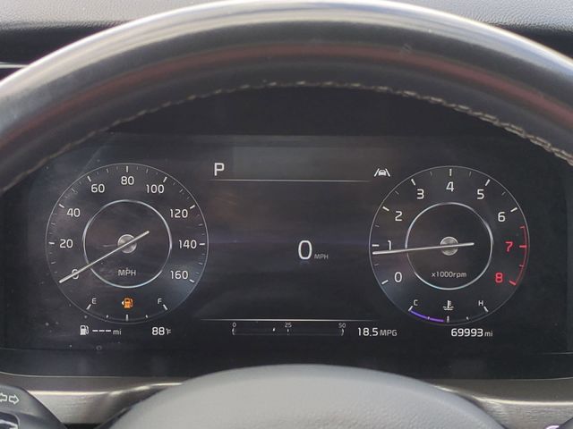 Thumbnail: 2023 Kia Sorento - 16