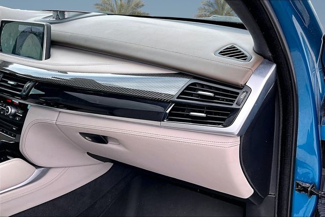 Thumbnail: 2018 BMW X5 - 16