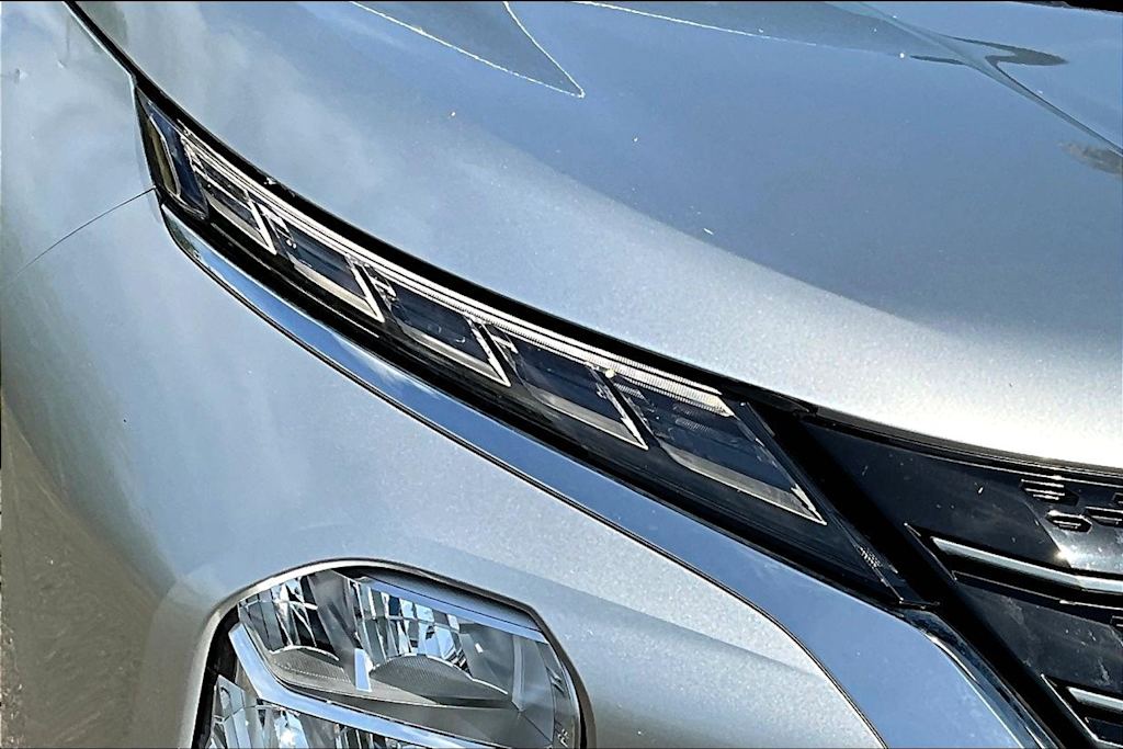2022 Mitsubishi Outlander ES 6