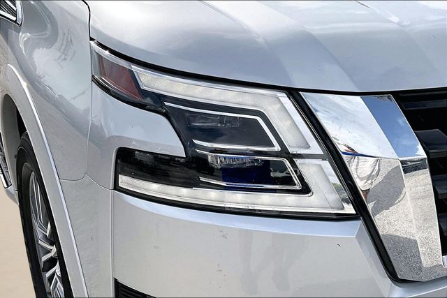 Thumbnail: 2023 Nissan Armada - 20