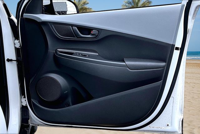 Thumbnail: 2021 Hyundai Kona - 18