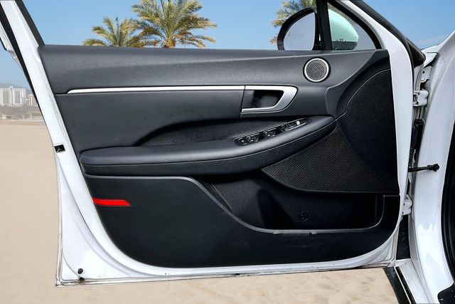 Thumbnail: 2024 Hyundai Sonata - 18