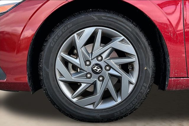Thumbnail: 2024 Hyundai Elantra - 7