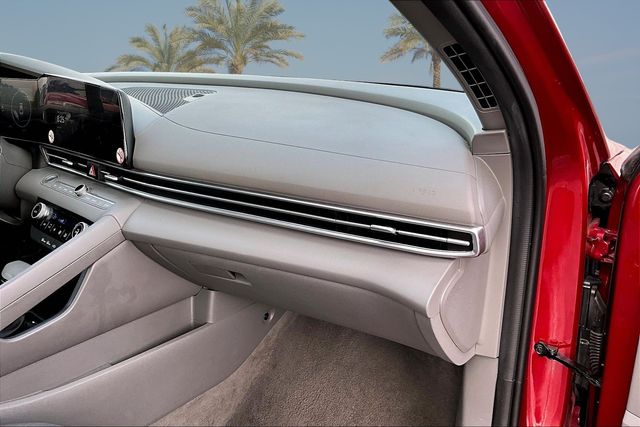 Thumbnail: 2024 Hyundai Elantra - 16