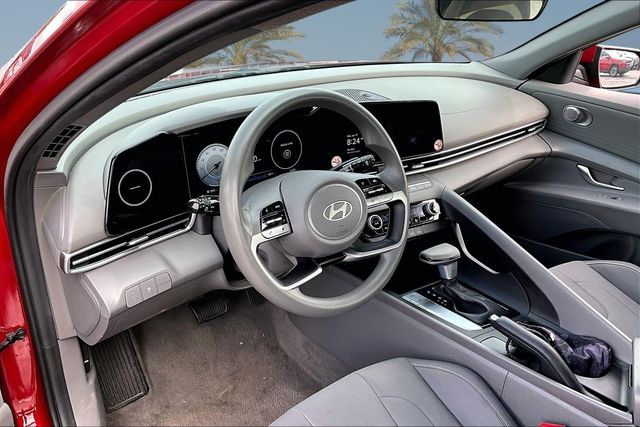 Thumbnail: 2024 Hyundai Elantra - 2