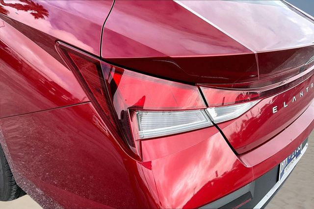 Thumbnail: 2024 Hyundai Elantra - 20