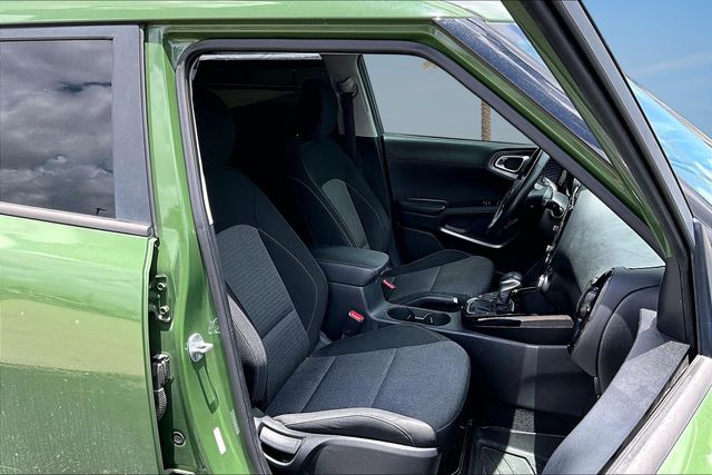 Thumbnail: 2020 Kia Soul - 14