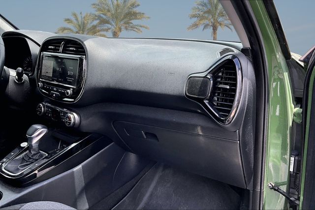 Thumbnail: 2020 Kia Soul - 8