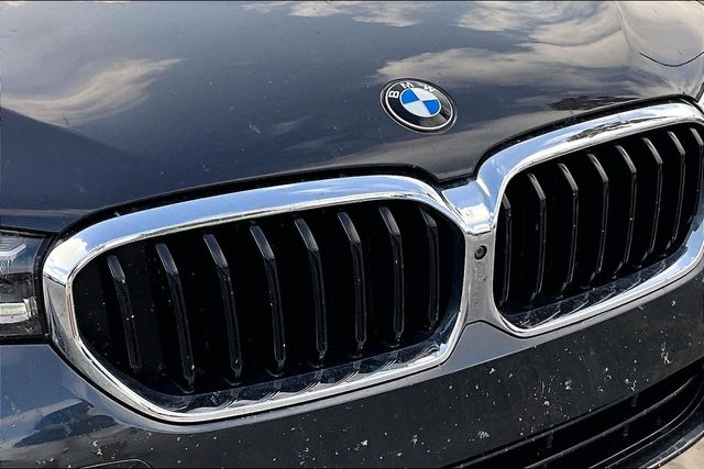 Thumbnail: 2021 BMW 5 Series - 7