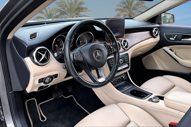 Thumbnail: 2019 Mercedes-Benz GLA - 2