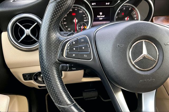 Thumbnail: 2019 Mercedes-Benz GLA - 24