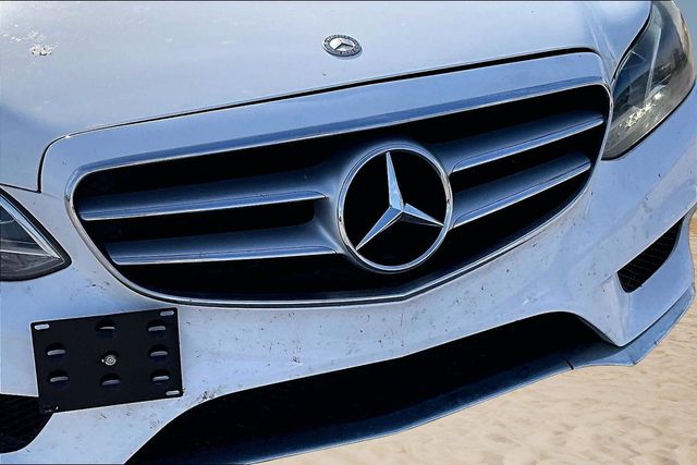 Thumbnail: 2016 Mercedes-Benz E-Class - 14