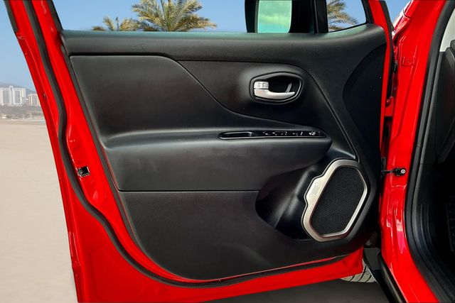 Thumbnail: 2023 Jeep Renegade - 27