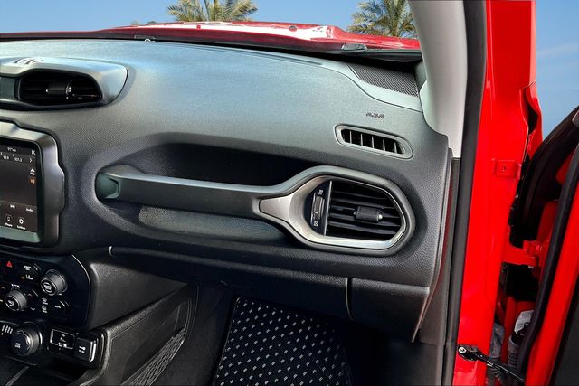 Thumbnail: 2023 Jeep Renegade - 24