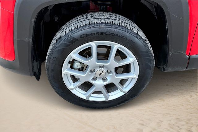 Thumbnail: 2023 Jeep Renegade - 7