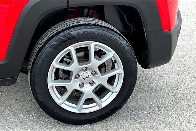 Thumbnail: 2023 Jeep Renegade - 35